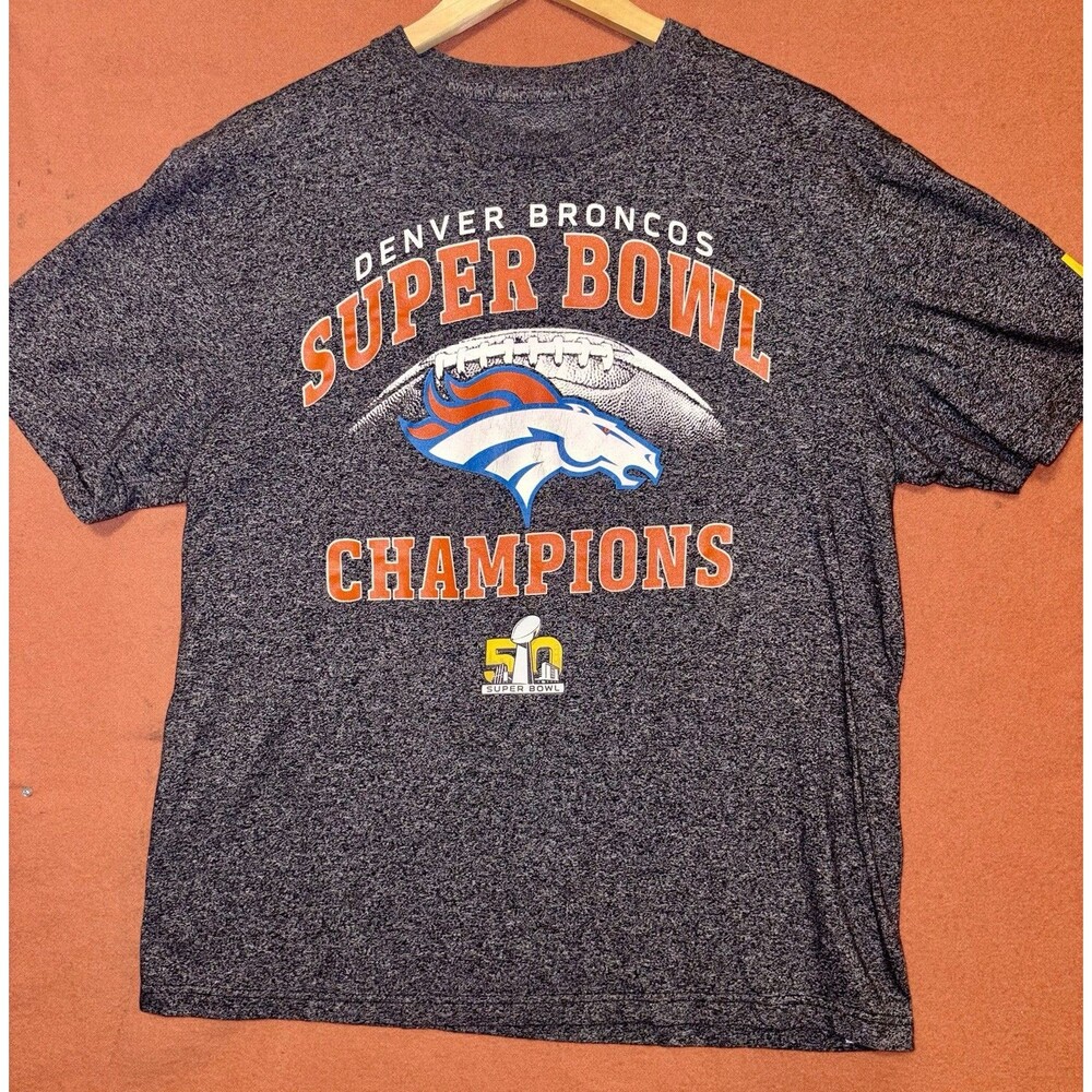 Denver Broncos Football NFL Super Bowl 50 Champions T-Shirt Men's Medium